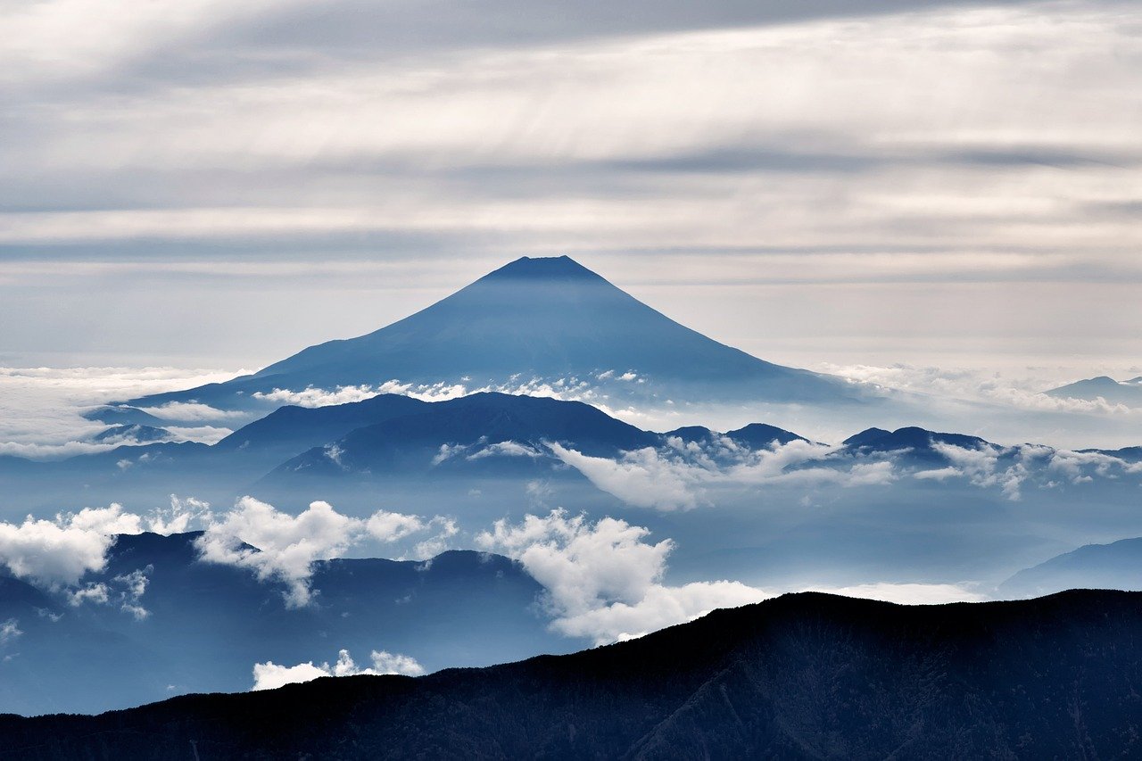 チコちゃんに叱られる「なんで銭湯には富士山の絵が多いの？」12月13日放送分